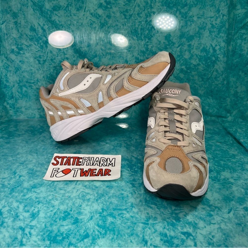 Saucony Grid Azura Beige Silver Men’s Suede Low Top Athletic Shoes Size 8.5